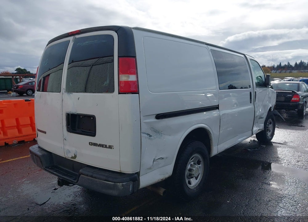 2004 CHEVROLET EXPRESS VIN: 1GCHG35U641149640
