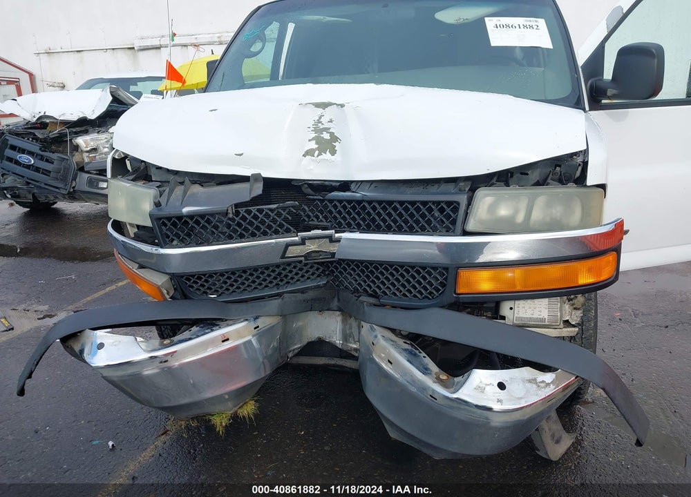 2004 CHEVROLET EXPRESS VIN: 1GCHG35U641149640