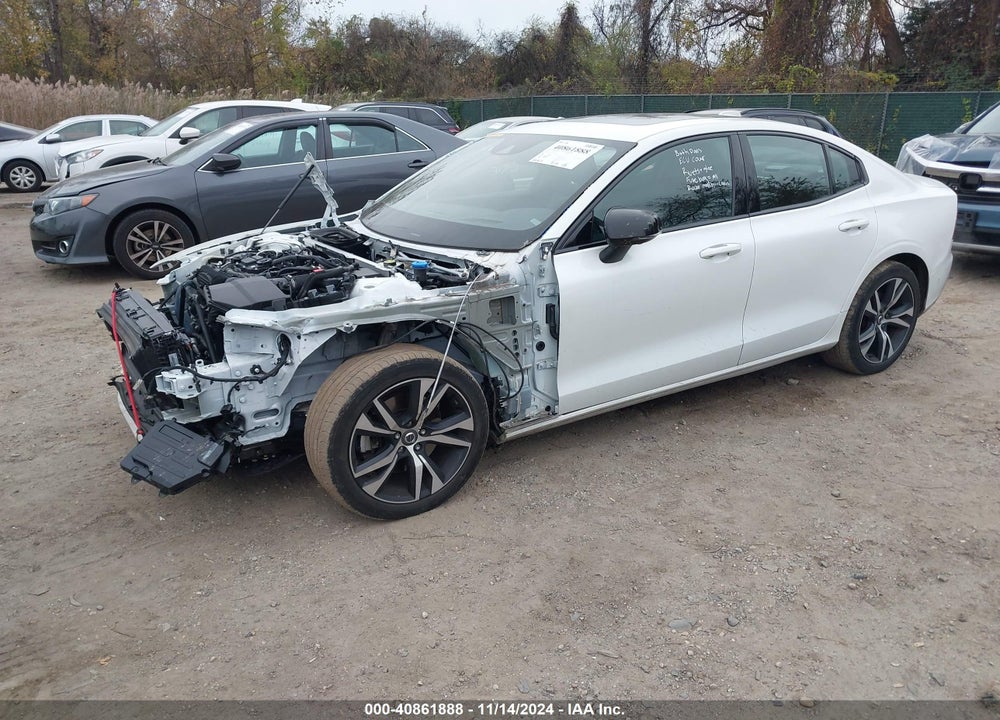 2022 VOLVO S60 B5 R-DESIGN VIN: 7JRL12TM4NG192138
