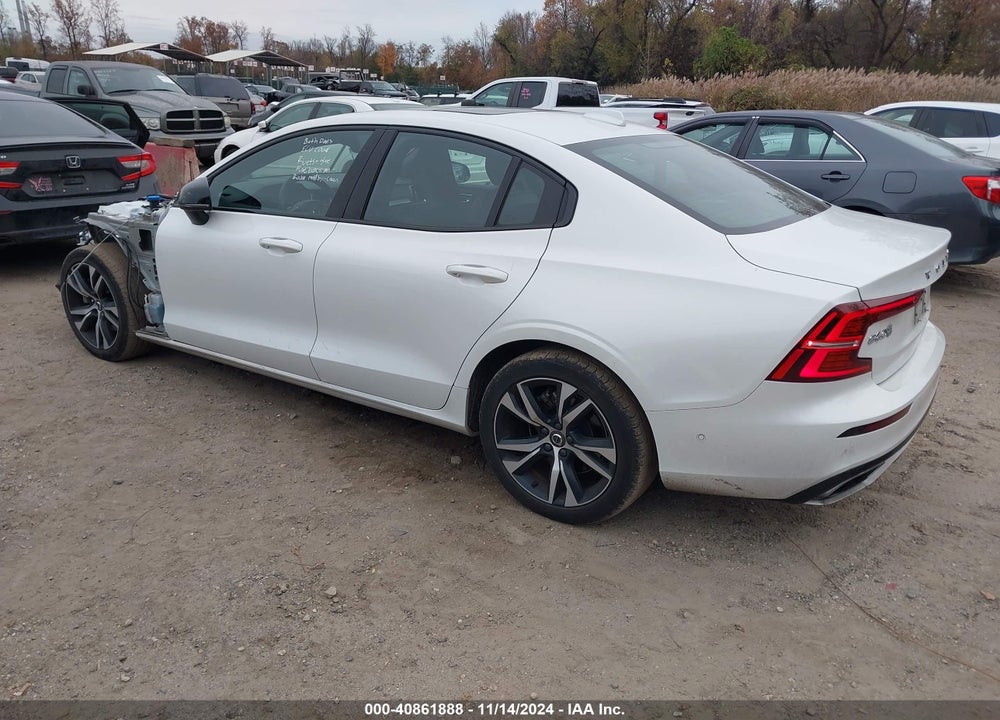 2022 VOLVO S60 B5 R-DESIGN VIN: 7JRL12TM4NG192138