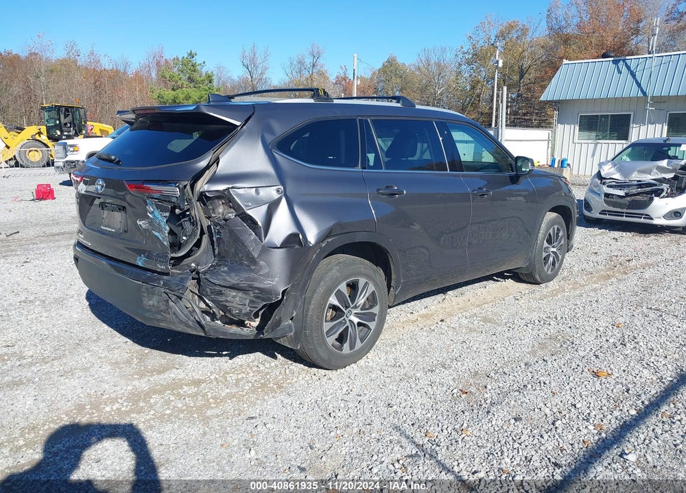2022 TOYOTA HIGHLANDER HYBRID XLE VIN: 5TDGARAH7NS512153