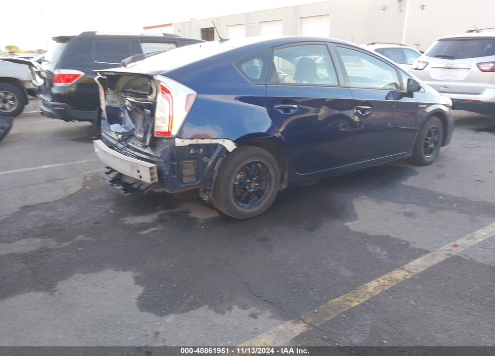 2013 TOYOTA PRIUS THREE VIN: JTDKN3DU8D1673305