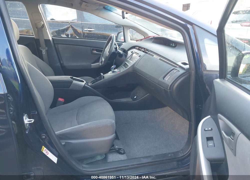 2013 TOYOTA PRIUS THREE VIN: JTDKN3DU8D1673305