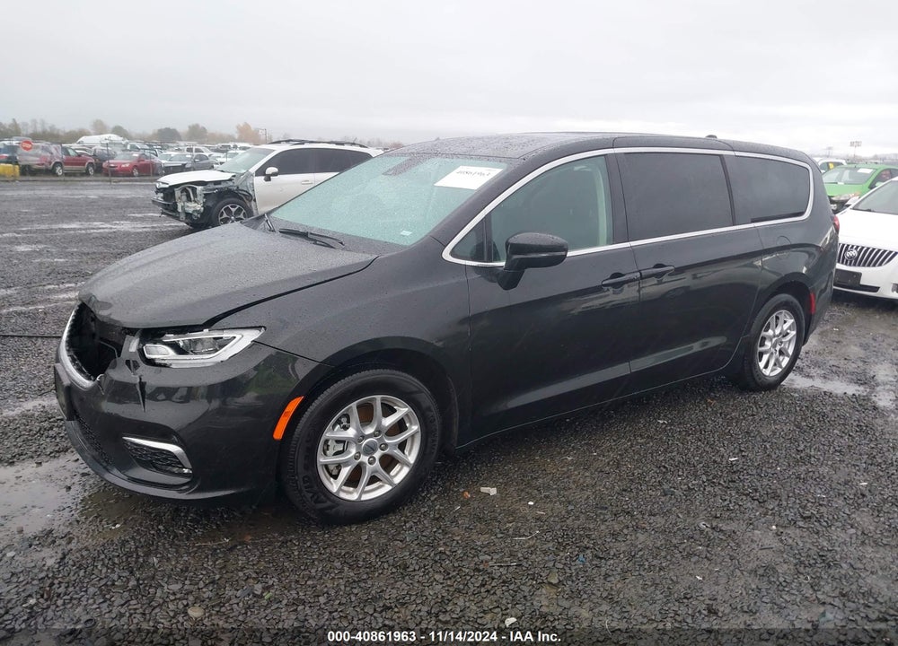 2023 CHRYSLER PACIFICA TOURING L VIN: 2C4RC1BG7PR625283