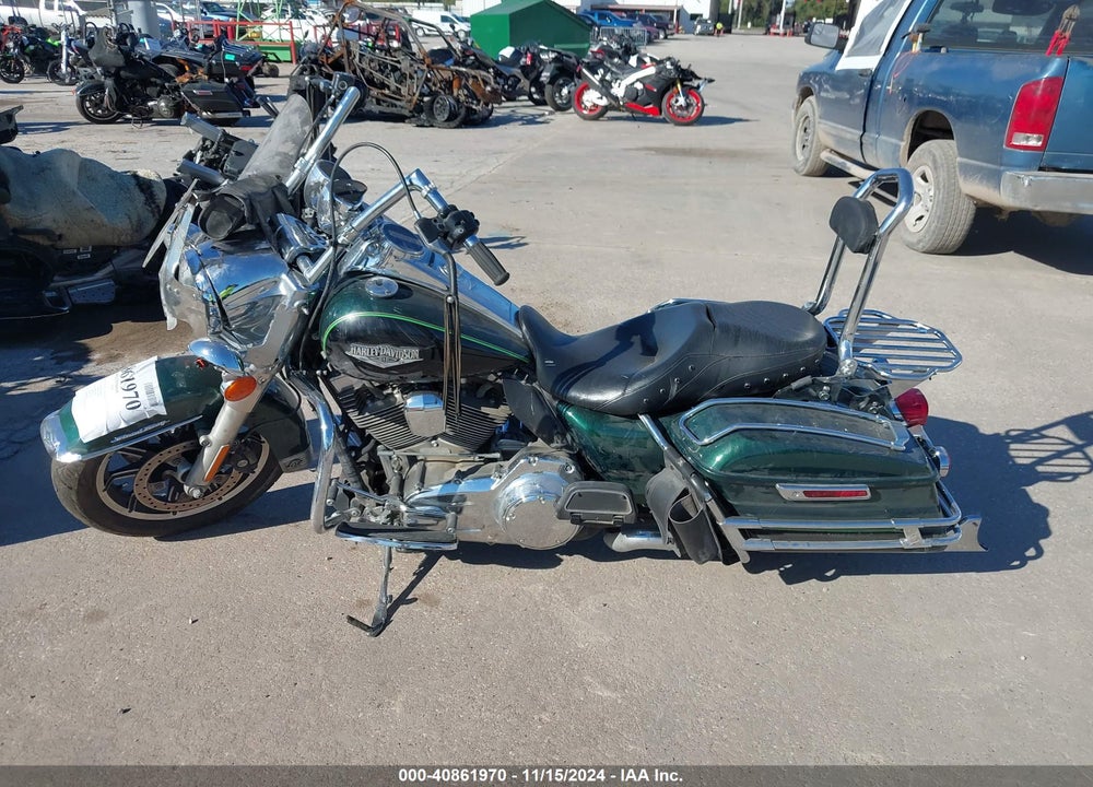 2015 HARLEY-DAVIDSON FLHR ROAD KING VIN: 1HD1FBM13FB633427