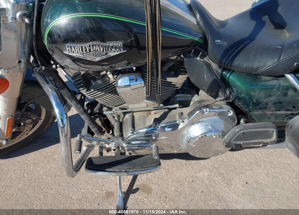 2015 HARLEY-DAVIDSON FLHR ROAD KING VIN: 1HD1FBM13FB633427