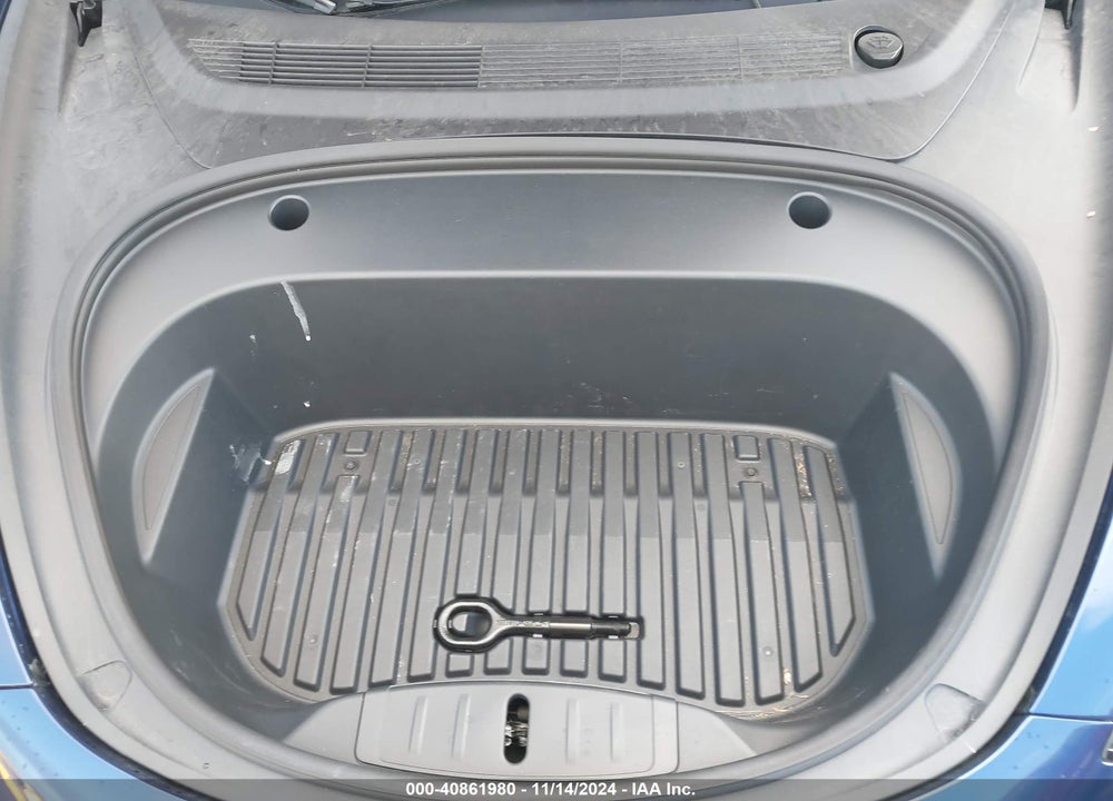 2020 TESLA MODEL 3 STANDARD RANGE PLUS REAR-WHEEL DRIVE/STANDARD RANGE REAR-WHEEL DRIVE VIN: 5YJ3E1EA2LF807941