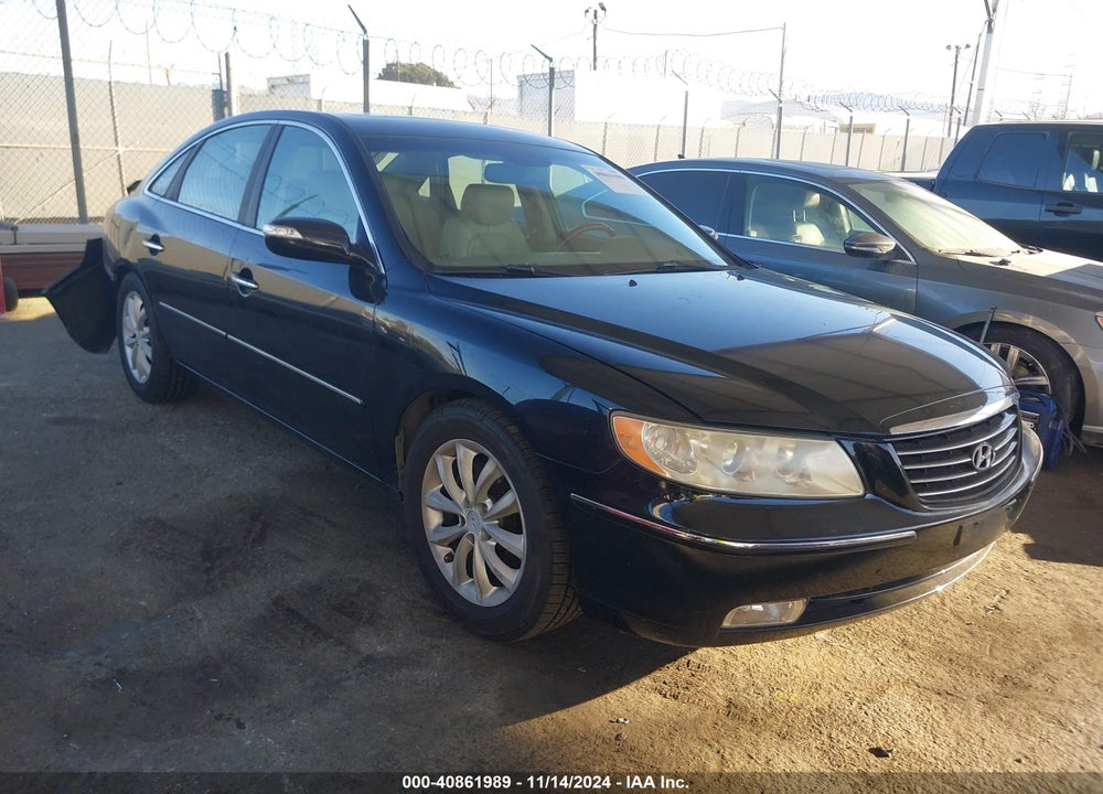 2008 HYUNDAI AZERA LIMITED VIN: KMHFC46F28A320250