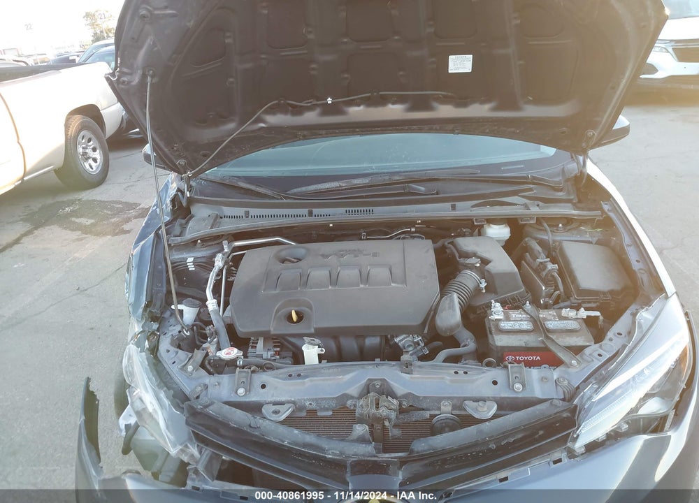 2018 TOYOTA COROLLA LE VIN: 5YFBURHE4JP765351