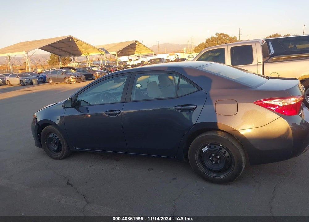 2018 TOYOTA COROLLA LE VIN: 5YFBURHE4JP765351