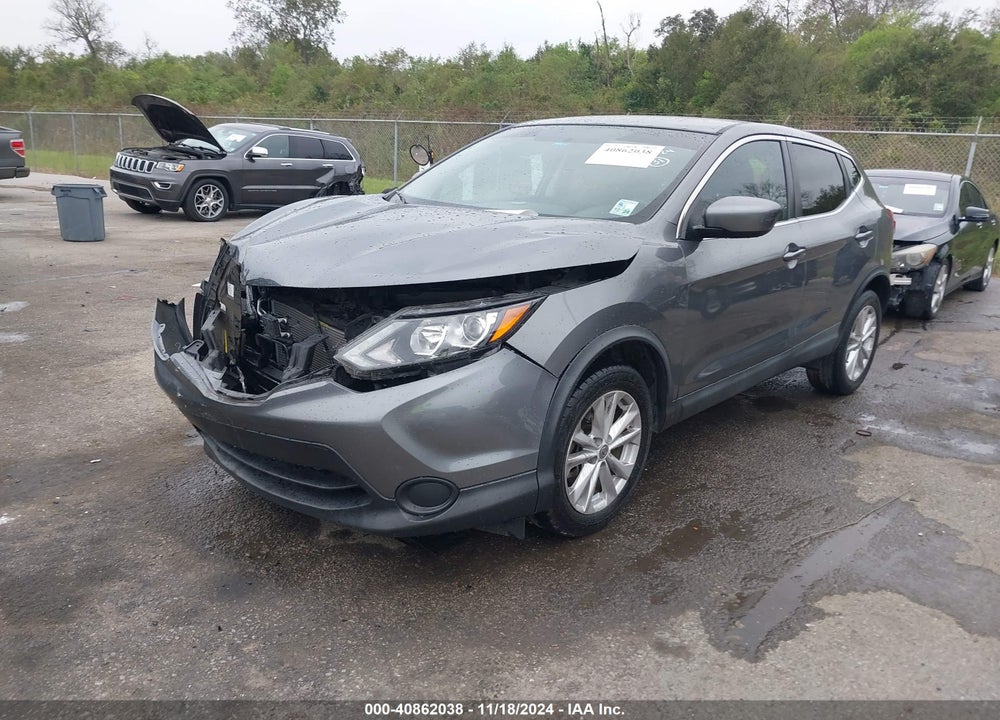 2018 NISSAN ROGUE SPORT S VIN: JN1BJ1CP7JW165467