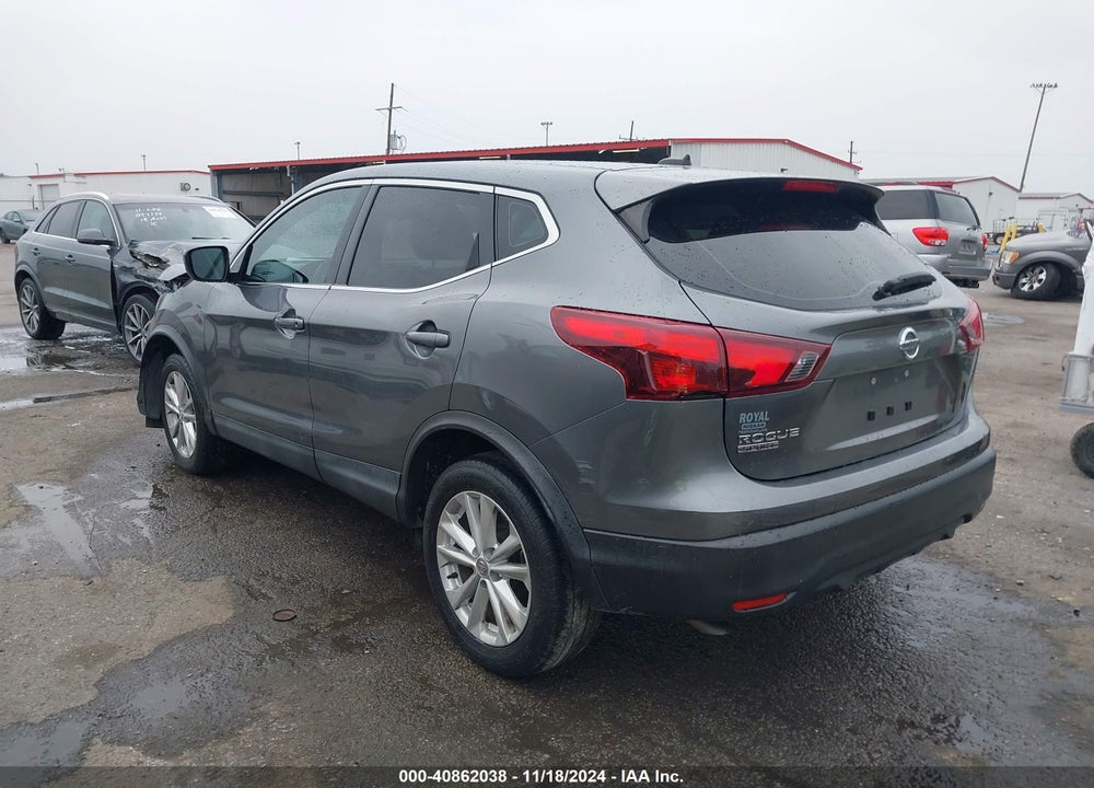 2018 NISSAN ROGUE SPORT S VIN: JN1BJ1CP7JW165467