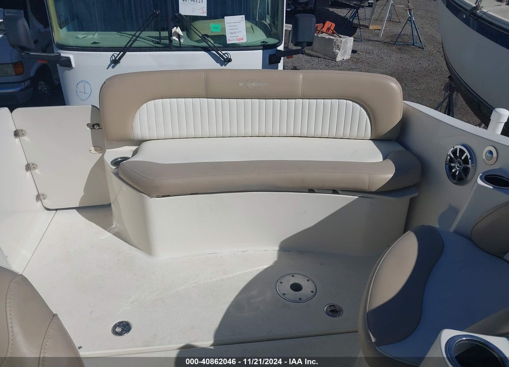 2014 STINGRAY BOAT VIN: PNYUSBK4B414