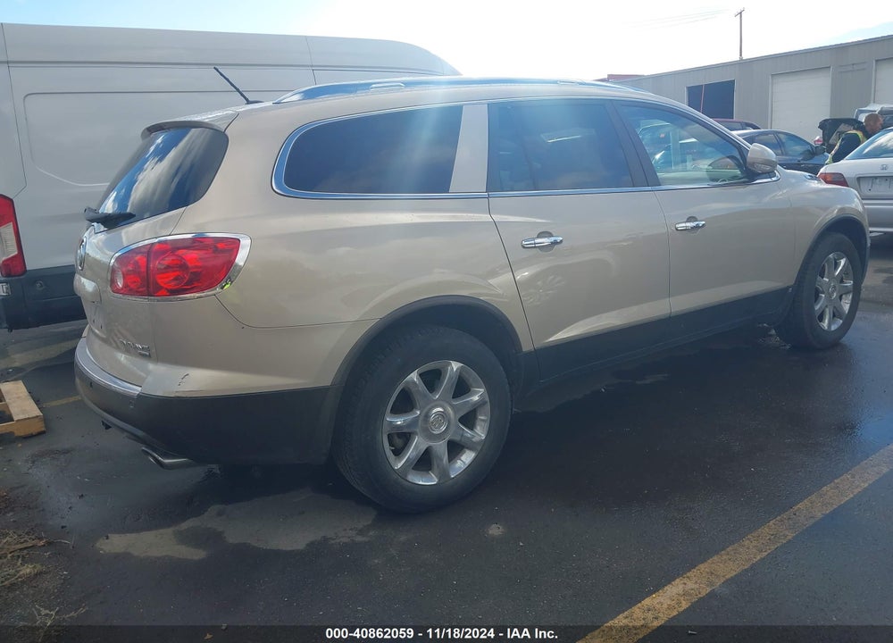 2008 BUICK ENCLAVE CXL VIN: 5GAEV237X8J298303