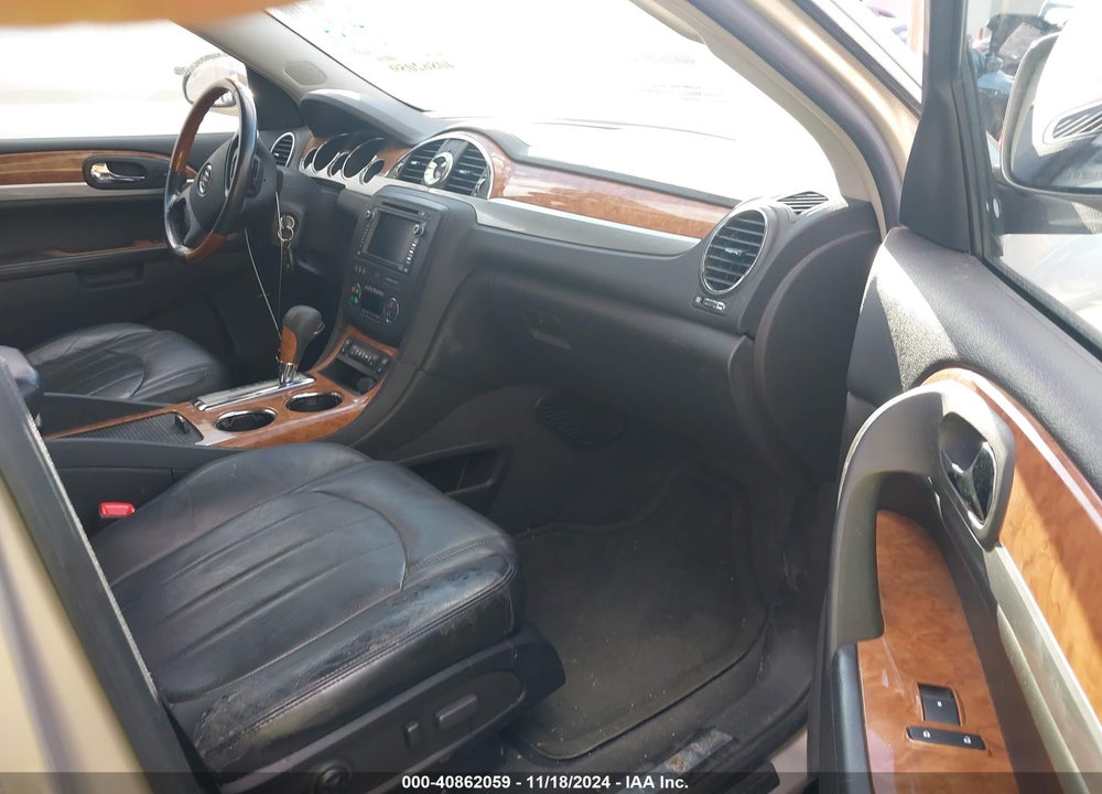 2008 BUICK ENCLAVE CXL VIN: 5GAEV237X8J298303