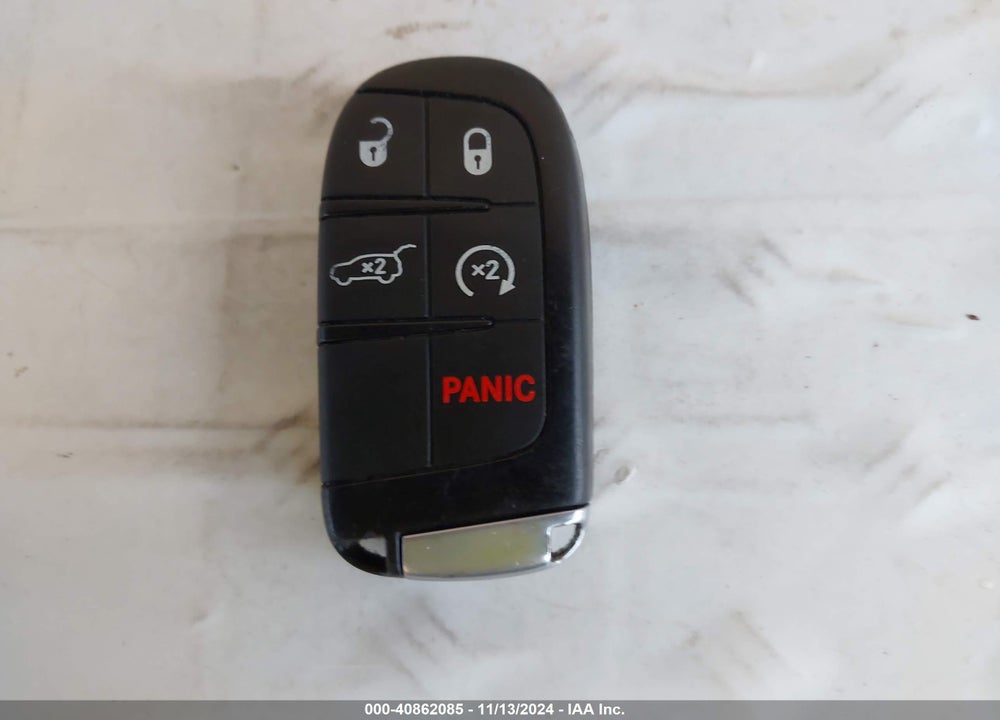 2019 JEEP GRAND CHEROKEE ALTITUDE 4X2 VIN: 1C4RJEAG5KC858269