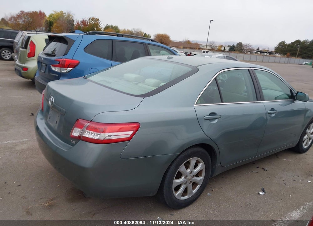 2011 TOYOTA CAMRY LE VIN: 4T1BF3EK5BU590027