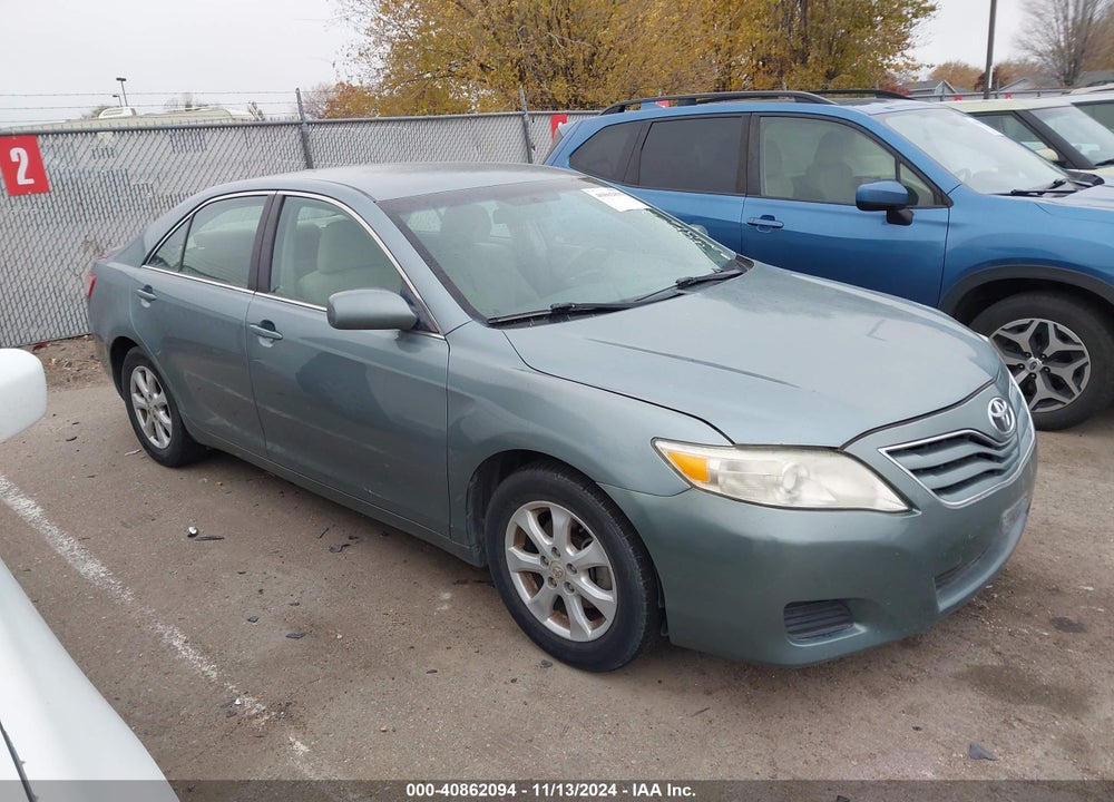 2011 TOYOTA CAMRY LE VIN: 4T1BF3EK5BU590027