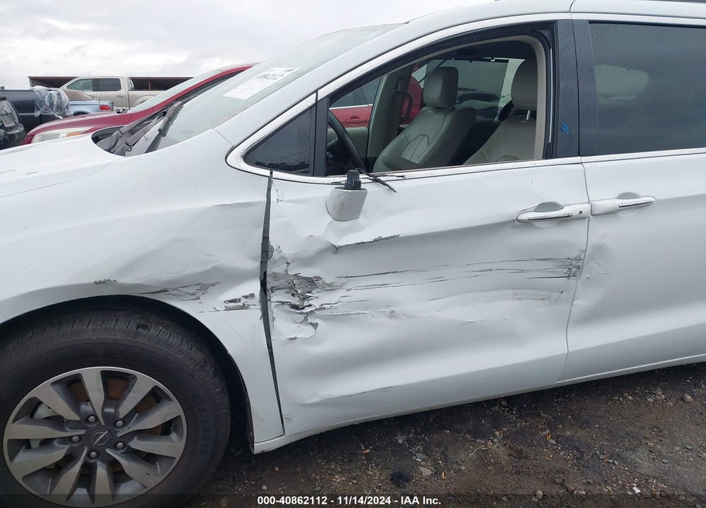 2021 CHRYSLER PACIFICA TOURING L VIN: 2C4RC1BG2MR500493