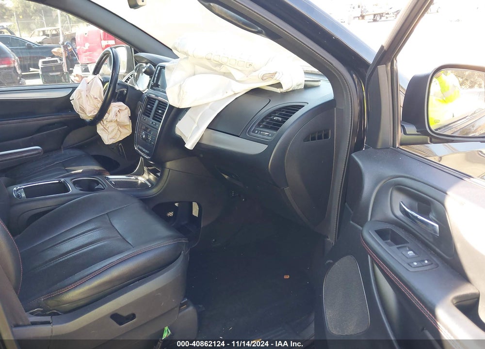 2018 DODGE GRAND CARAVAN GT VIN: 2C4RDGEG1JR345443