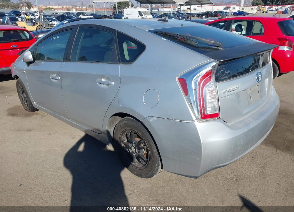 2013 TOYOTA PRIUS VIN: JTDKN3DU3D5591085