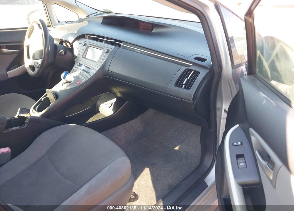 2013 TOYOTA PRIUS VIN: JTDKN3DU3D5591085