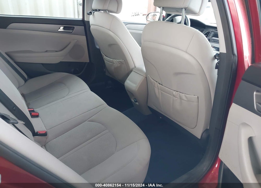 2015 HYUNDAI SONATA SE VIN: 5NPE24AF5FH182624
