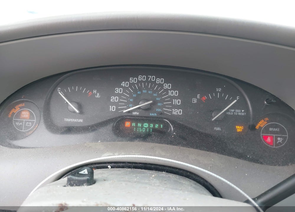 2005 BUICK CENTURY VIN: 2G4WS52J051117186
