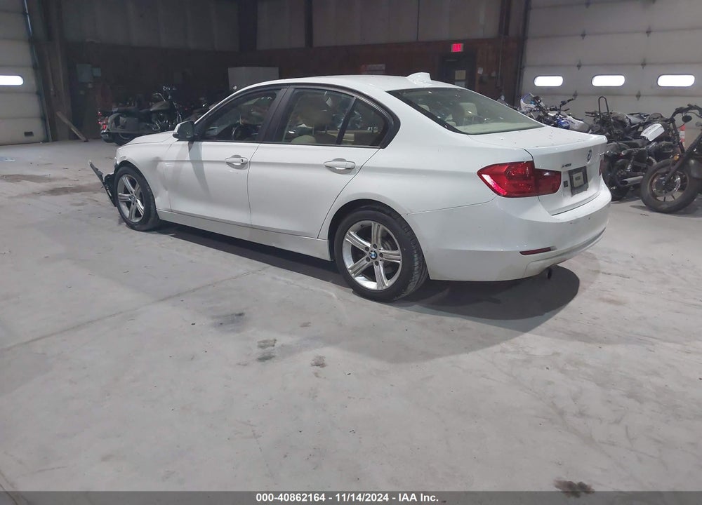 2014 BMW 320I XDRIVE VIN: WBA3C3C54EF986924