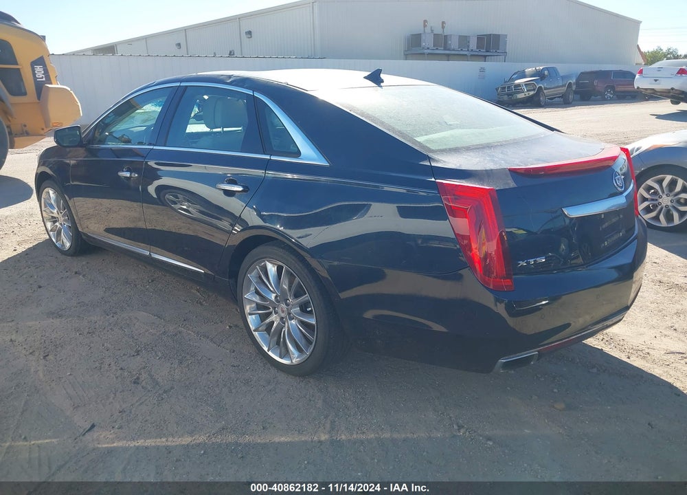 2013 CADILLAC XTS PLATINUM VIN: 2G61U5S33D9172180