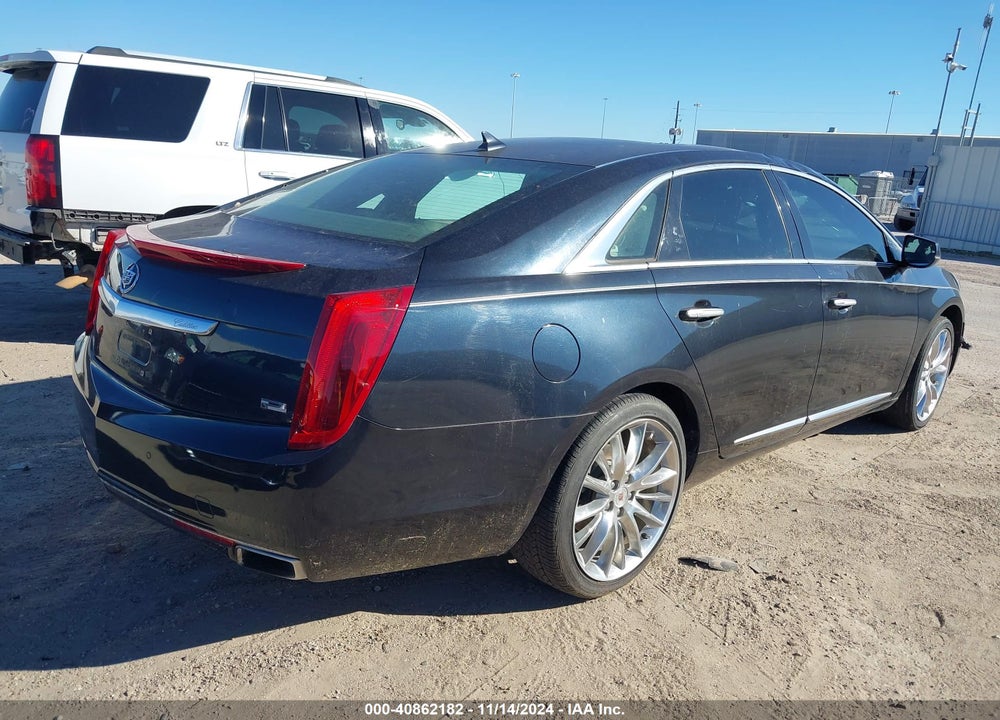 2013 CADILLAC XTS PLATINUM VIN: 2G61U5S33D9172180