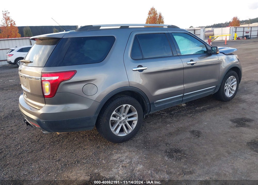 2011 FORD EXPLORER XLT VIN: 1FMHK7D8XBGA83948