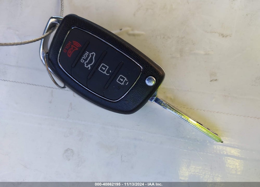 2017 HYUNDAI SONATA SE VIN: 5NPE24AF5HH585375