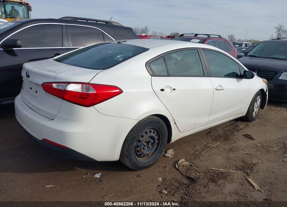 2015 KIA FORTE LX VIN: KNAFX4A62F5399891
