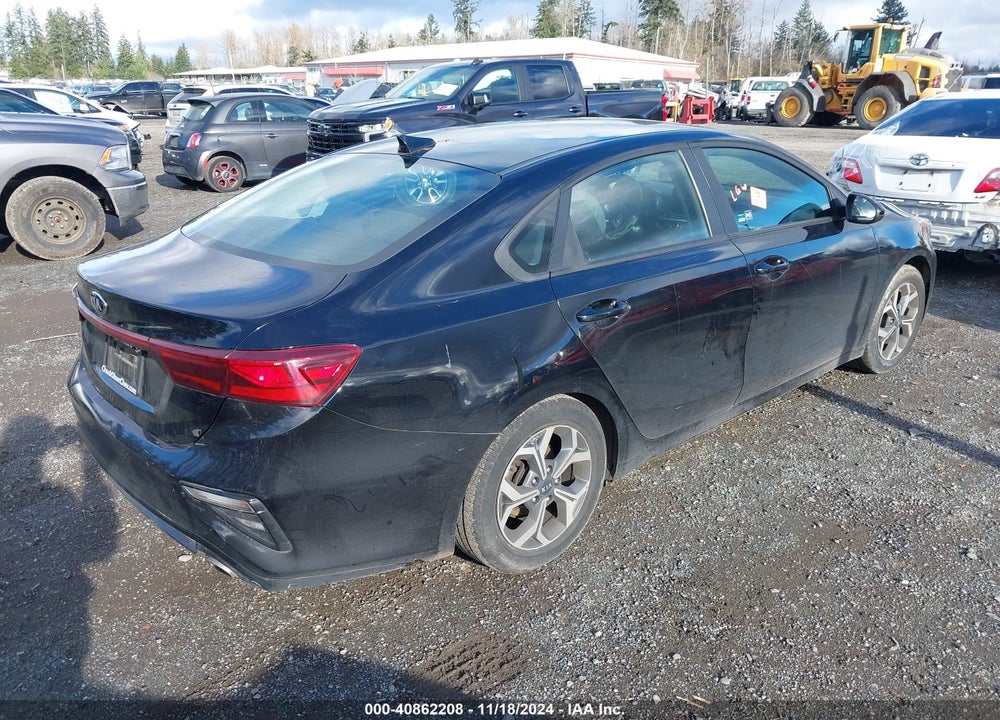 2019 KIA FORTE LXS VIN: 3KPF24AD0KE115530