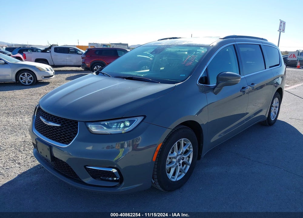 2022 CHRYSLER PACIFICA TOURING L VIN: 2C4RC1BG2NR182568