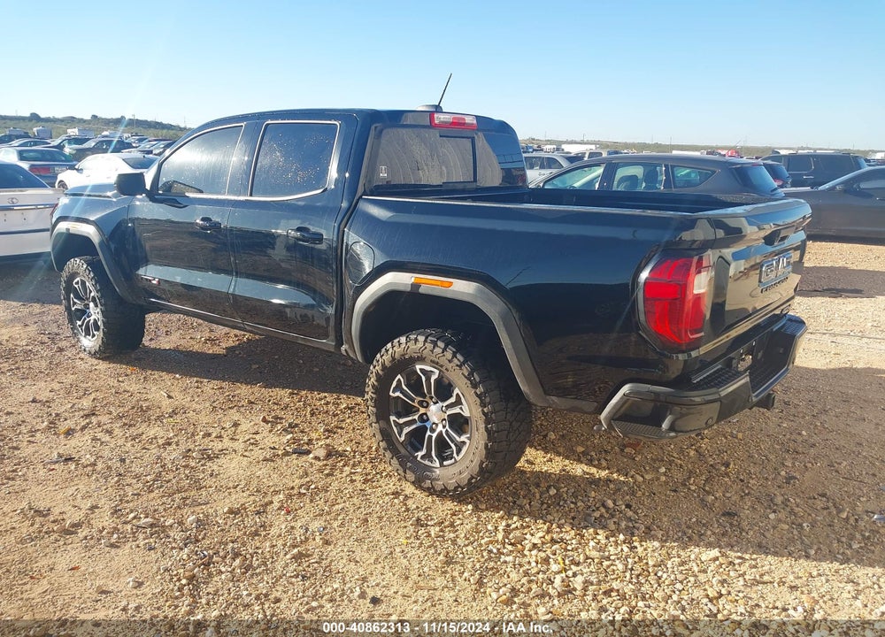 2023 GMC CANYON 4WD SHORT BOX AT4 VIN: 1GTP6DEK1P1193343