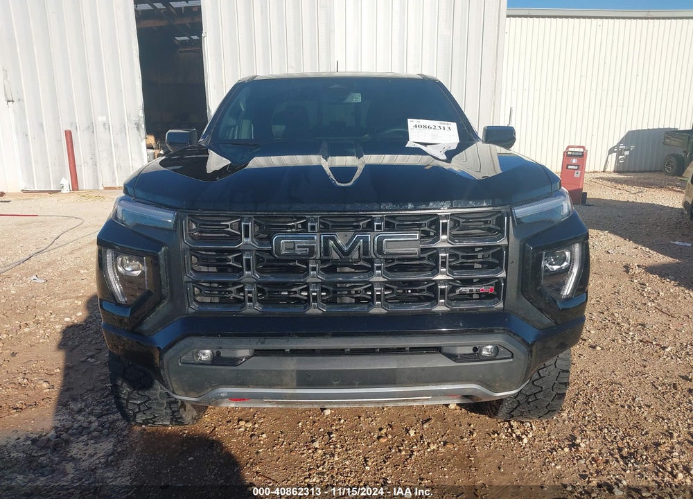 2023 GMC CANYON 4WD SHORT BOX AT4 VIN: 1GTP6DEK1P1193343