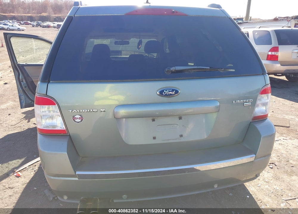 2008 FORD TAURUS X LIMITED VIN: 1FMDK06W88GA16856