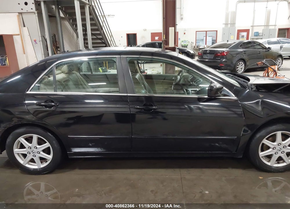 2004 HONDA ACCORD 3.0 EX VIN: 1HGCM66524A071242