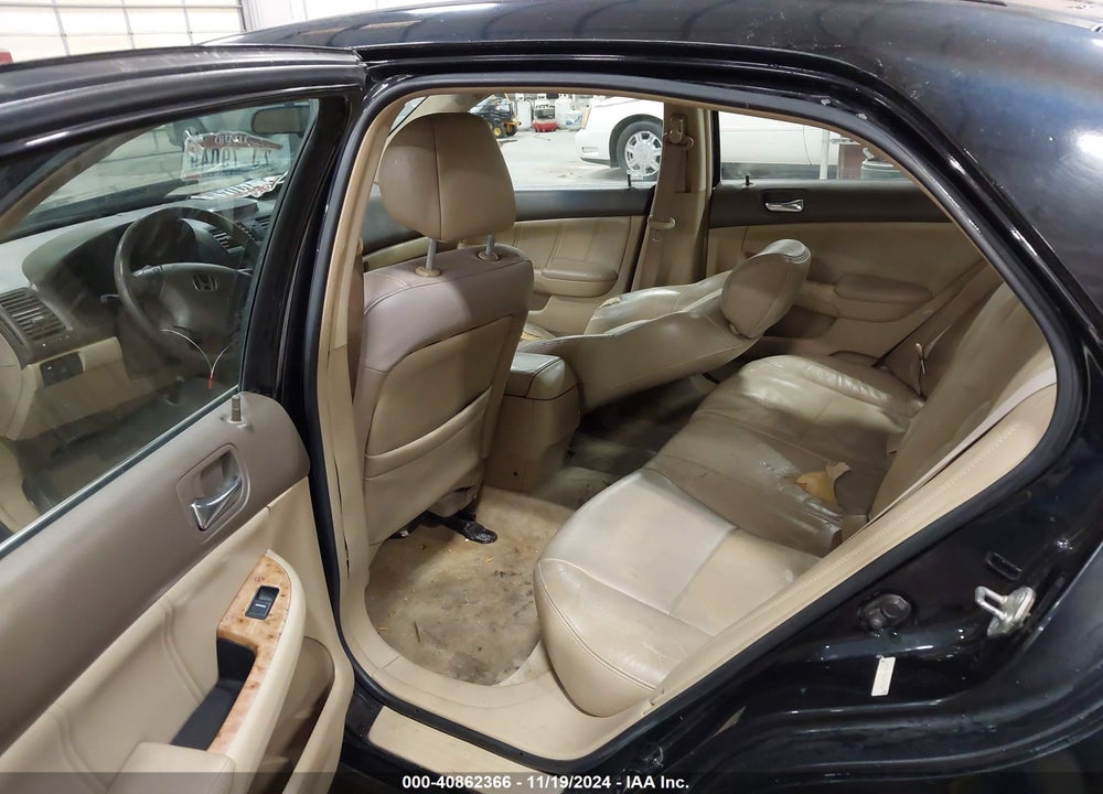 2004 HONDA ACCORD 3.0 EX VIN: 1HGCM66524A071242