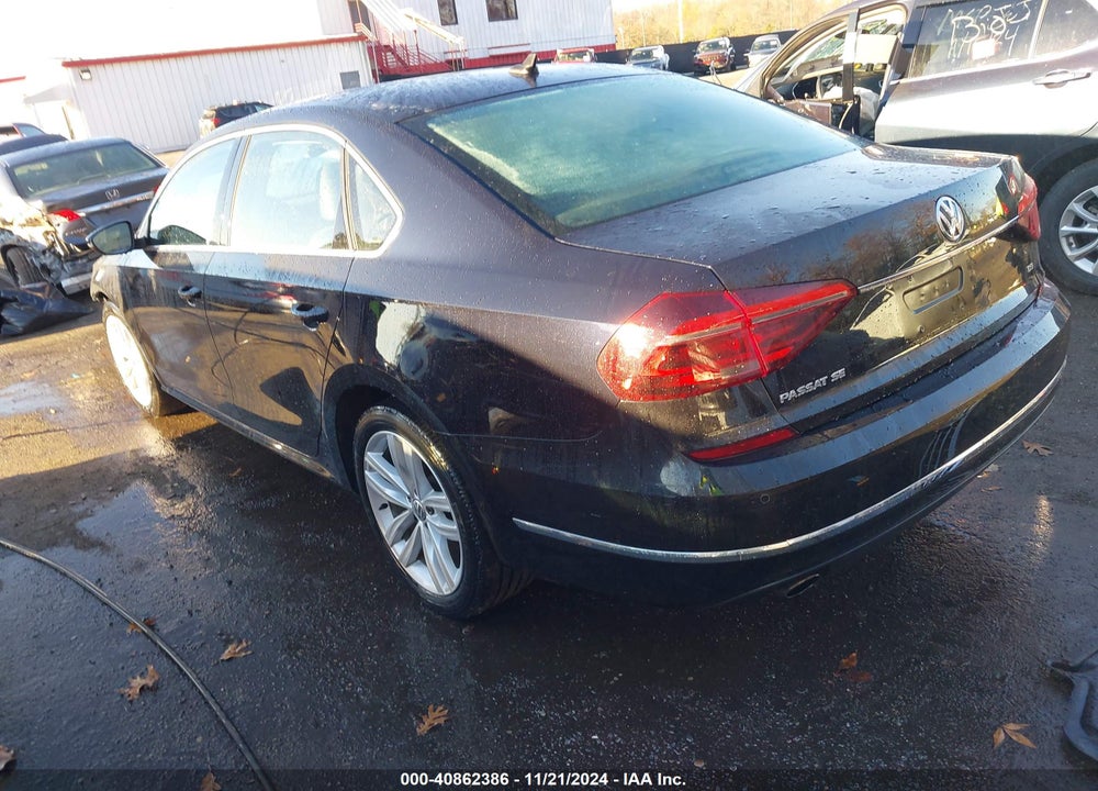 2018 VOLKSWAGEN PASSAT 2.0T SE VIN: 1VWBA7A38JC018802