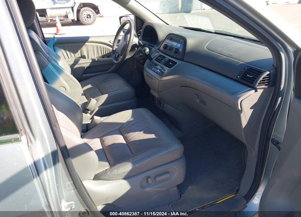 2009 HONDA ODYSSEY EX-L VIN: 5FNRL38629B034576