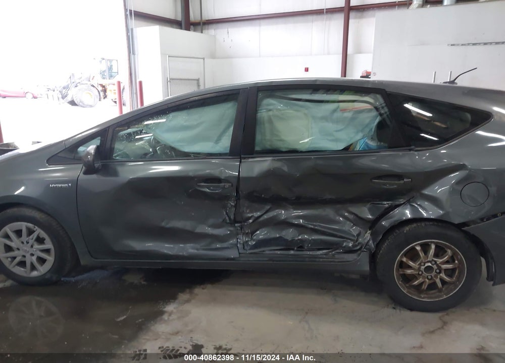 2012 TOYOTA PRIUS V THREE VIN: JTDZN3EUXC3142896
