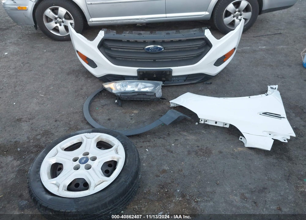 2018 FORD ESCAPE S VIN: 1FMCU0F7XJUB53044