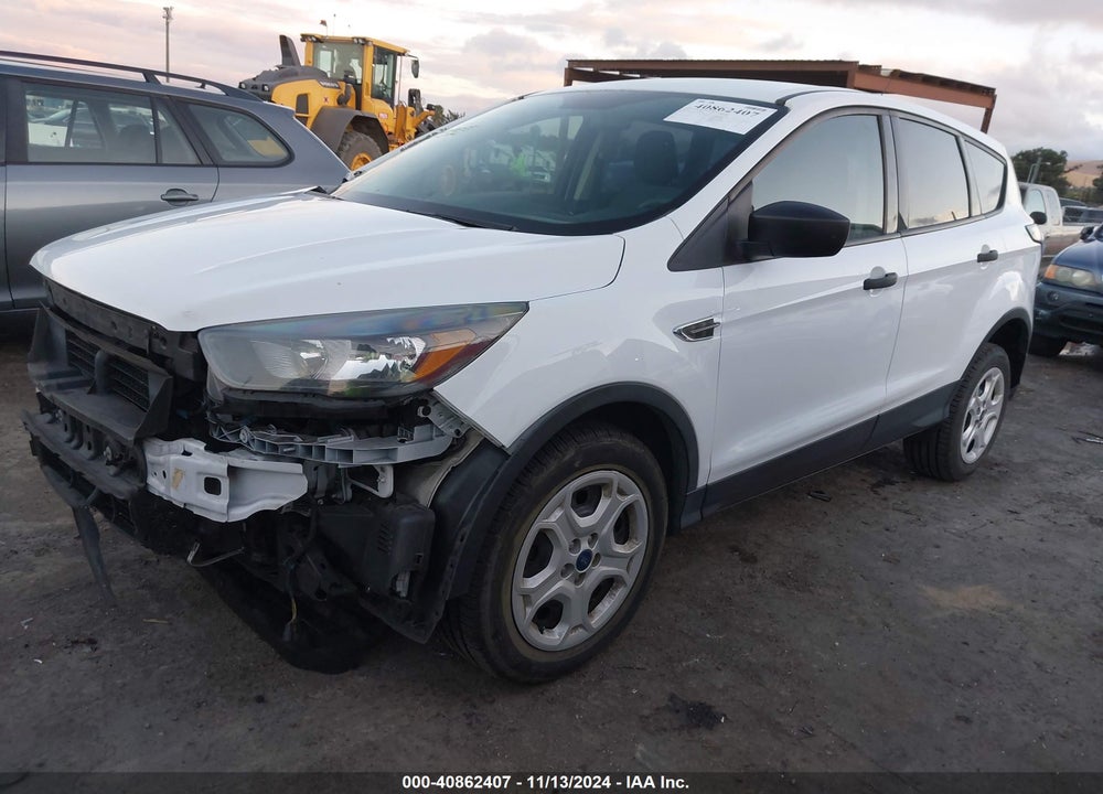 2018 FORD ESCAPE S VIN: 1FMCU0F7XJUB53044