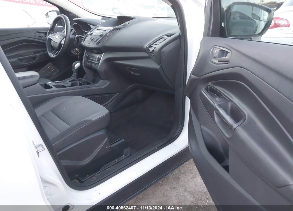 2018 FORD ESCAPE S VIN: 1FMCU0F7XJUB53044