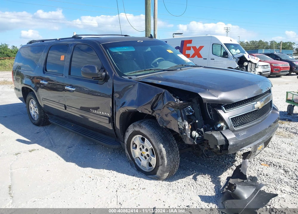 2011 CHEVROLET SUBURBAN 1500 LT1 VIN: 1GNSCJE01BR253137