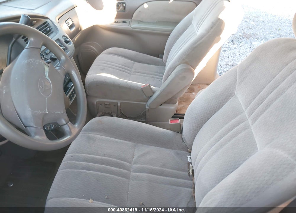 2001 TOYOTA SIENNA CE VIN: 4T3ZF19C81U398435