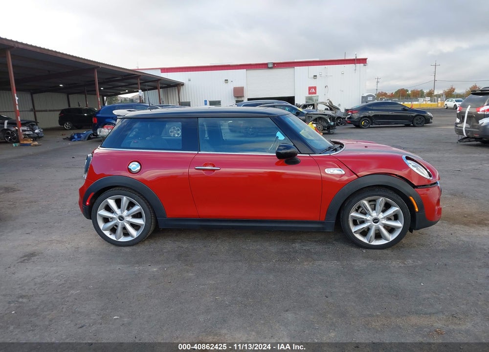 2014 MINI HARDTOP COOPER S VIN: WMWXM7C56ET969484